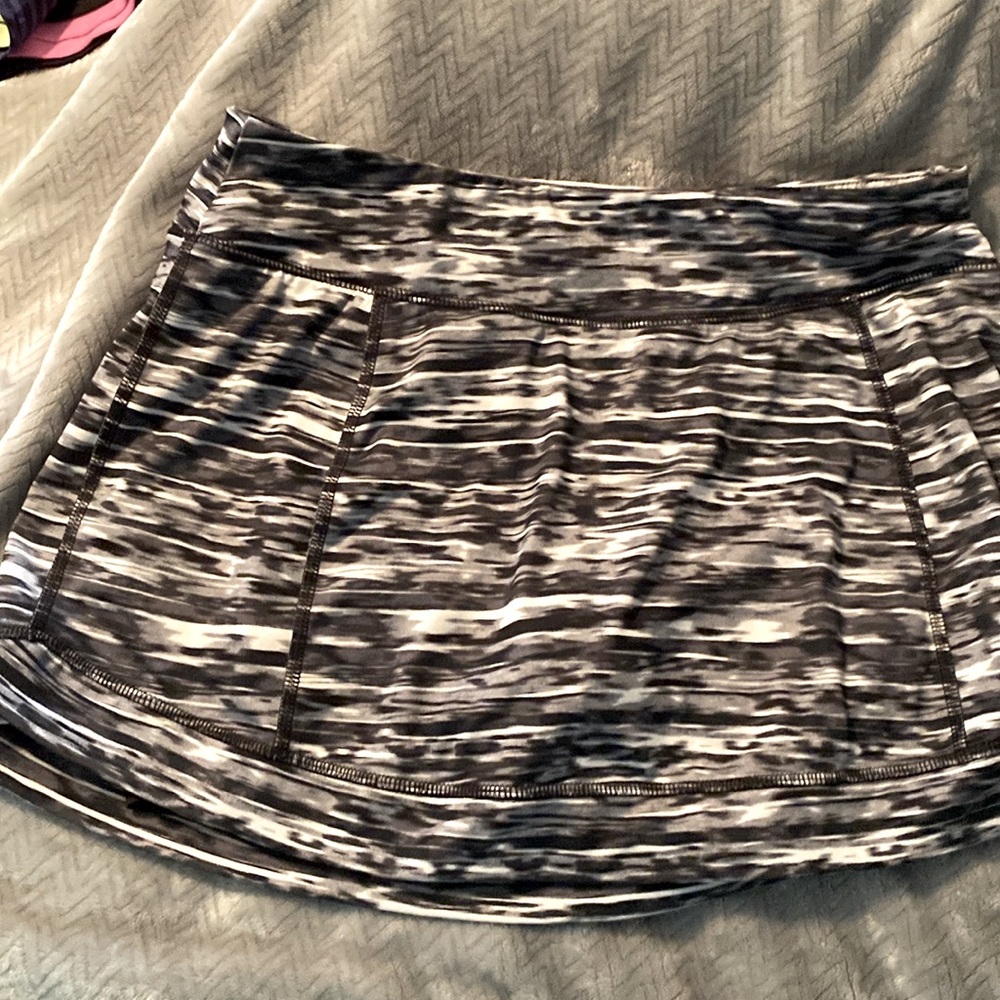 2 tennis skirts large Tek Gear